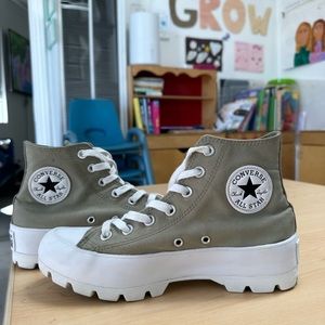 Light green platform Converse size 6